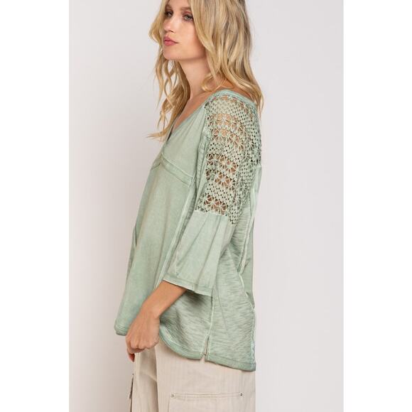 💣POL Feminine Boho Crochet Sleeves Raw Edge Back Yoke Soft Sage Blouse | Size S - Picture 3 of 5